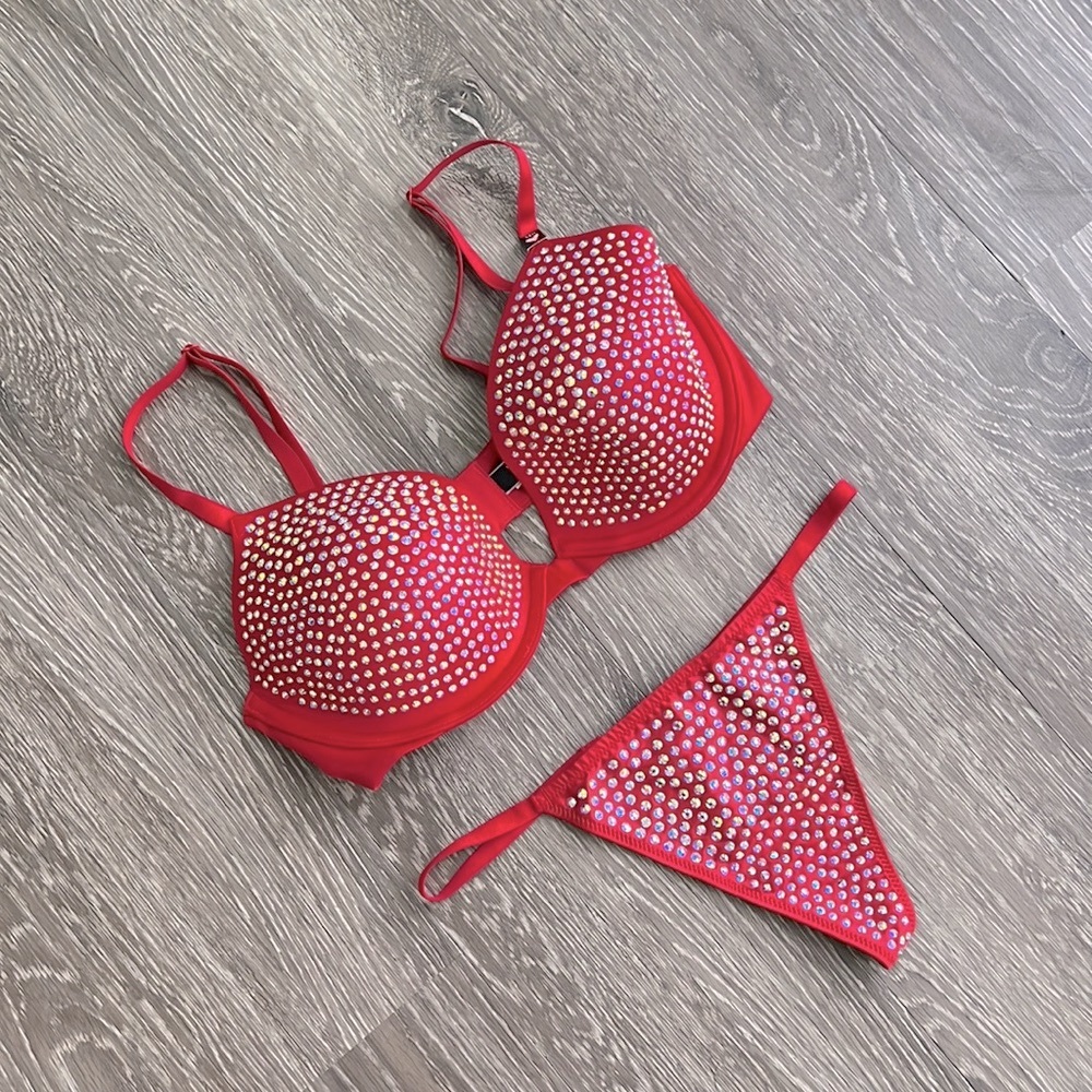 NWT VICTORIA’S SECRET Red Embellished Bra Thong Set